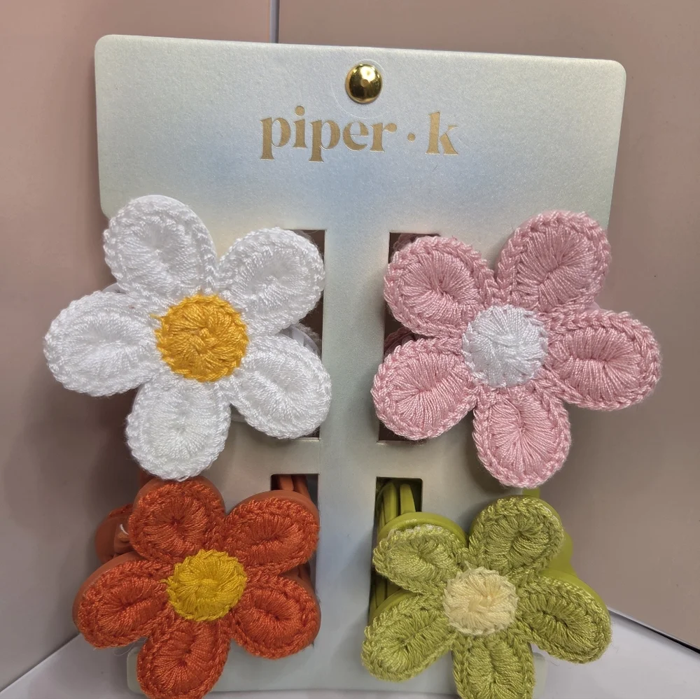 🤍▪️Piper K ▪️crotchet Daisy Hair Clip Set - Pink, White, Orange, Green
